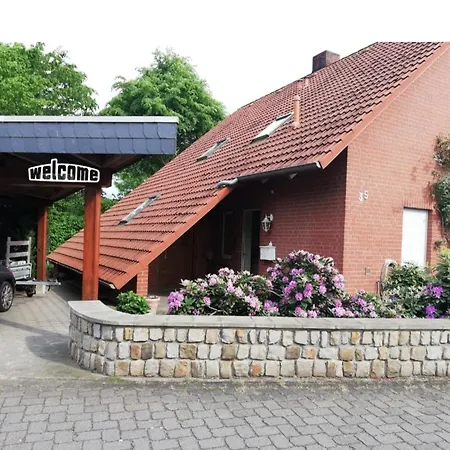 Auerandzimmer Guest house